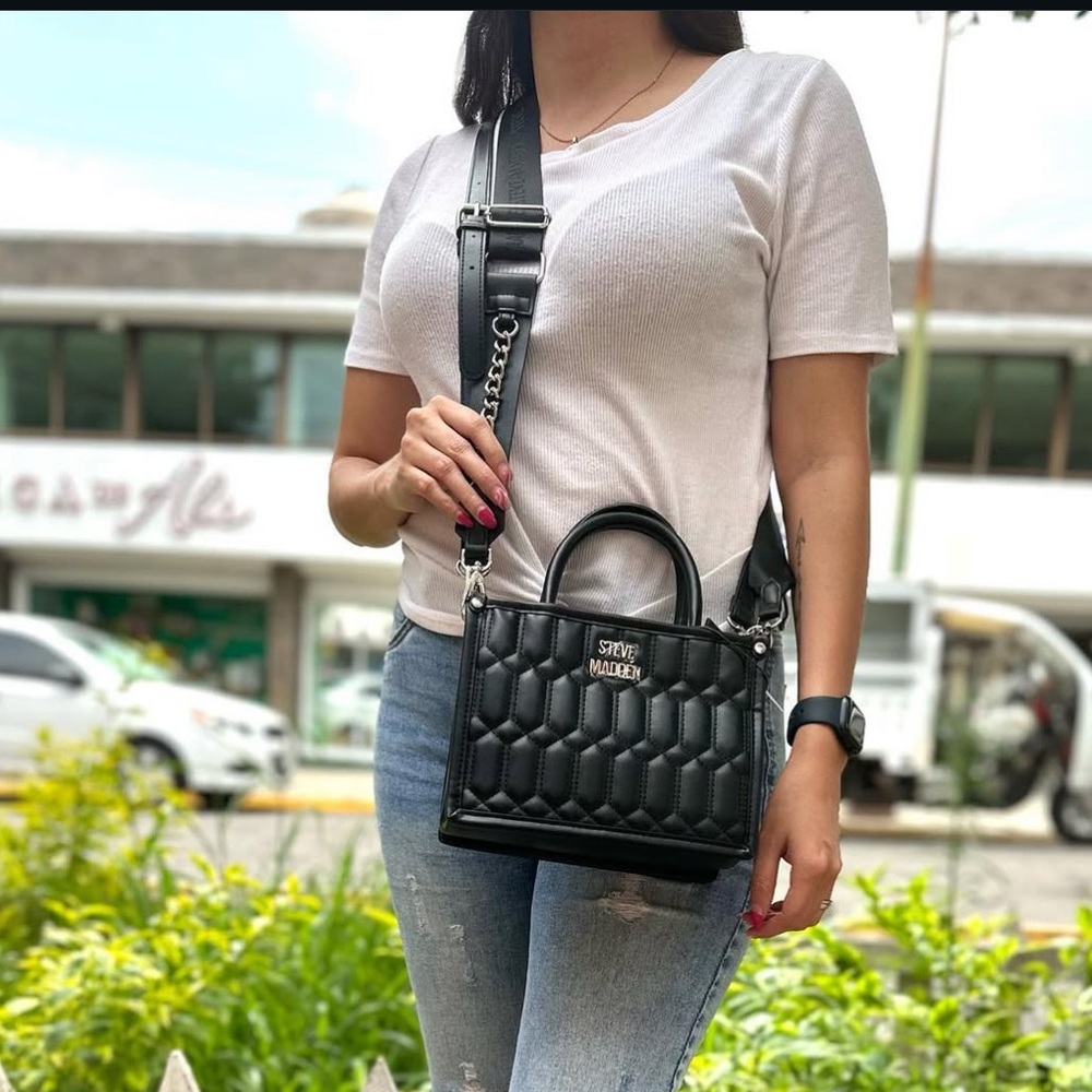 Steve Madden Black Hexagon Quilted Crossbody Bag